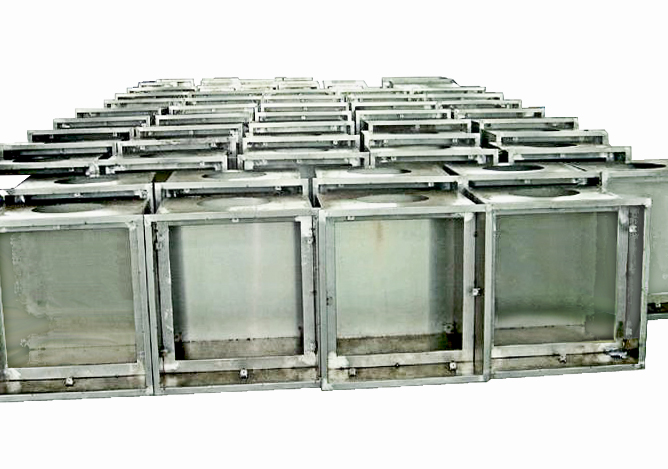 高效送风口焊接生产